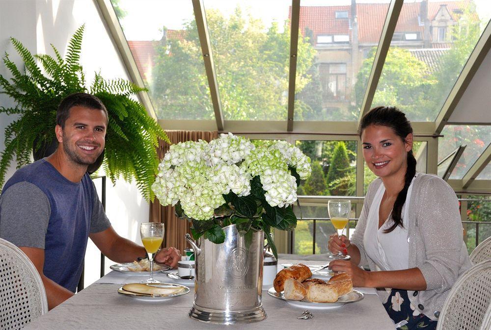 B&B Un Jardin En Ville Saint-Gilles Экстерьер фото