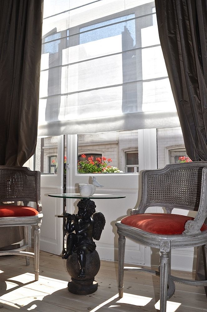 B&B Un Jardin En Ville Saint-Gilles Экстерьер фото