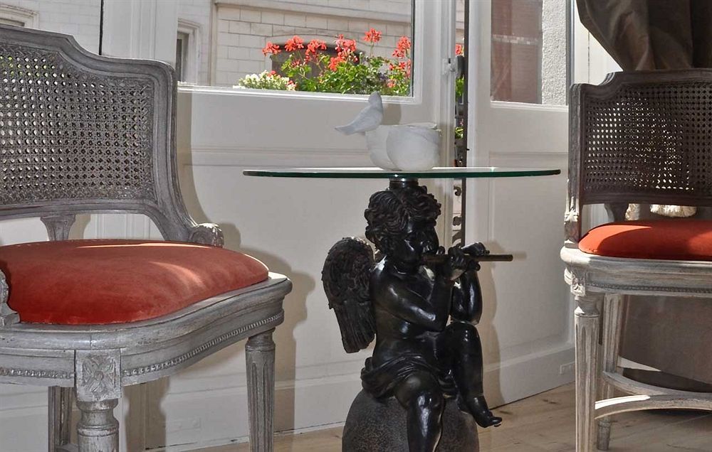 B&B Un Jardin En Ville Saint-Gilles Экстерьер фото